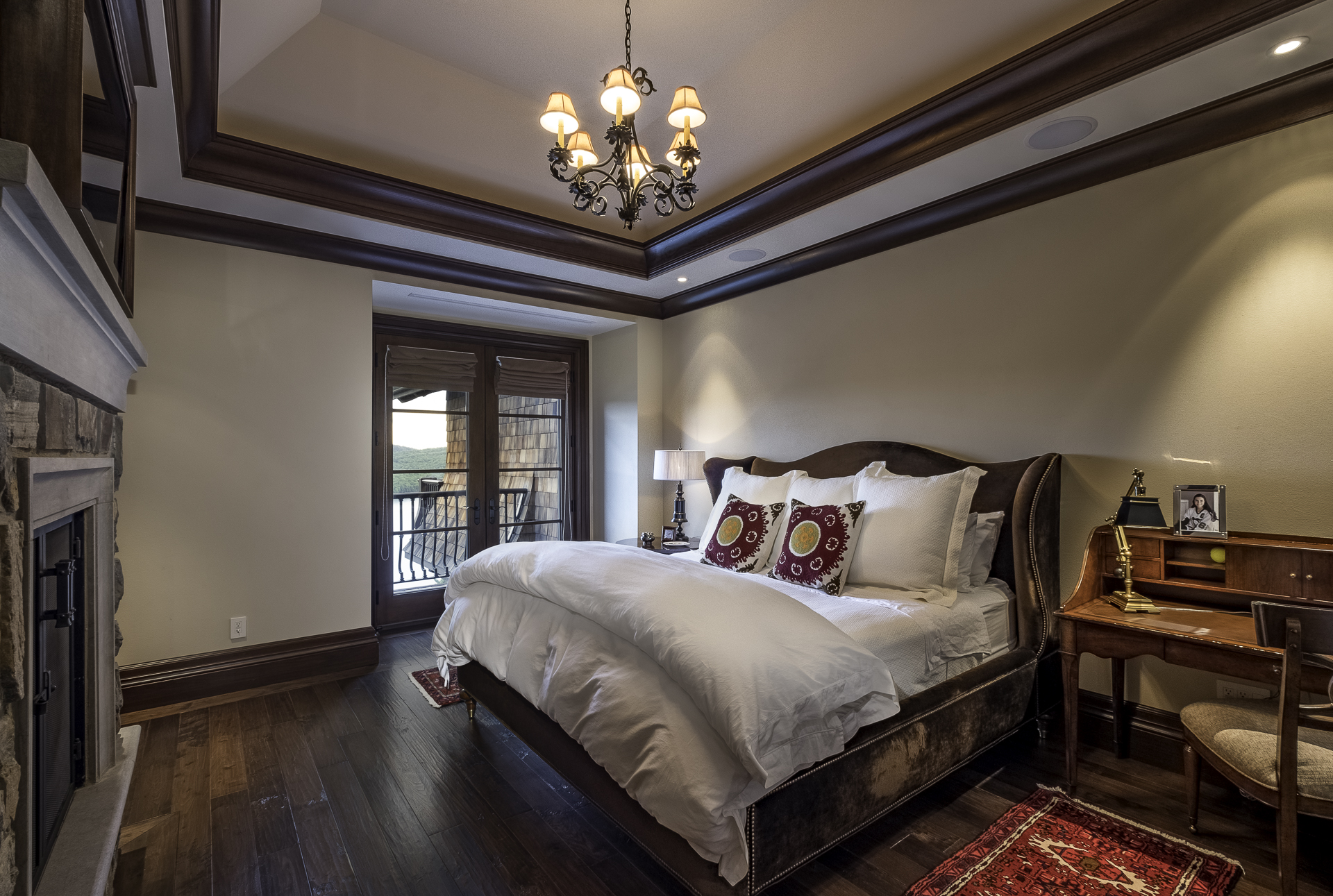 NL_Fleur de Lys Web-31